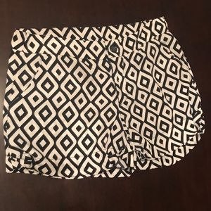 Trendy lightweight shorts.